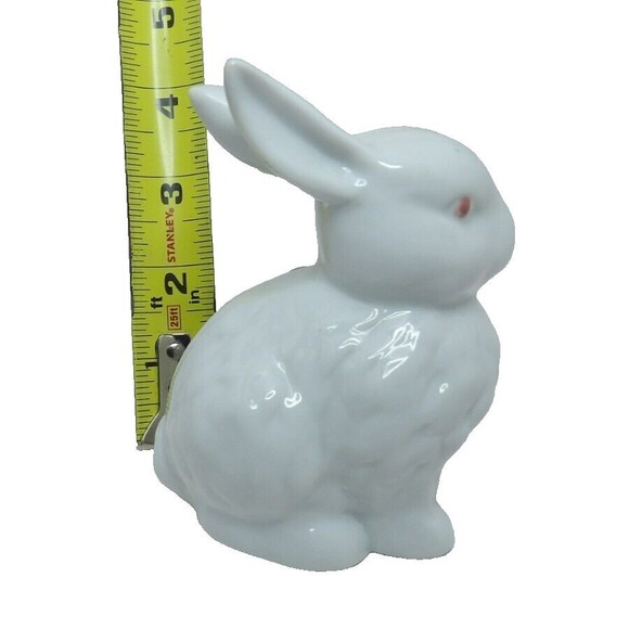 2 Porcelain White Rabbit Bunny Figurines Hand Painted Ceramic Spring Decor VTG - Picture 13 of 16